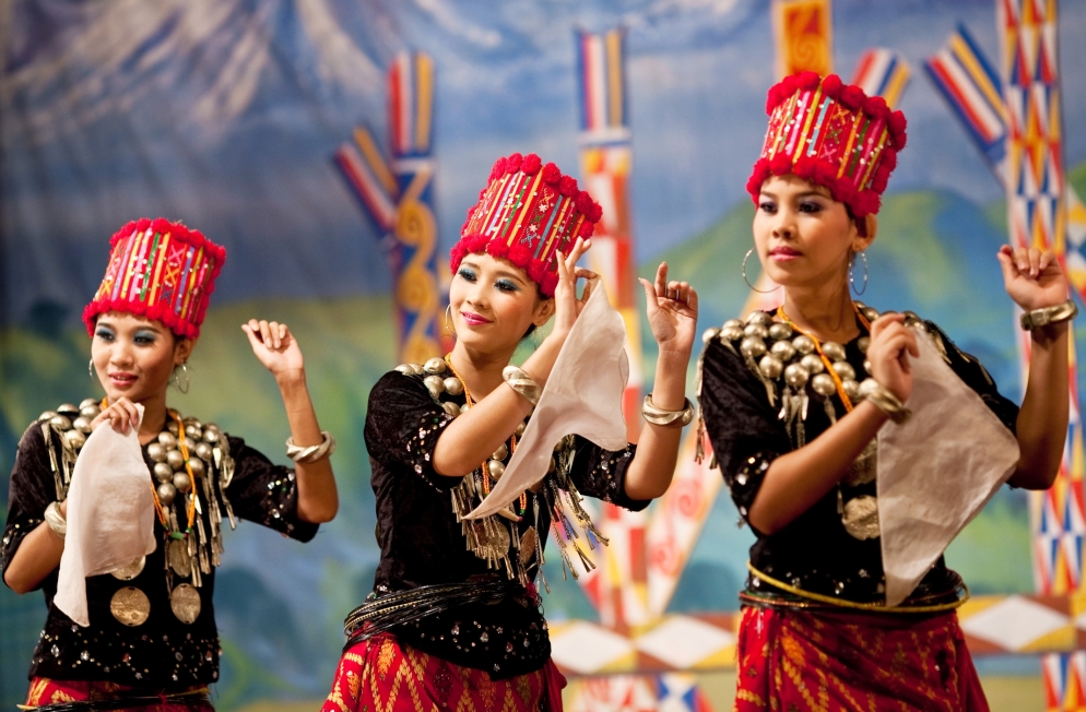 Myanmar traditional dance